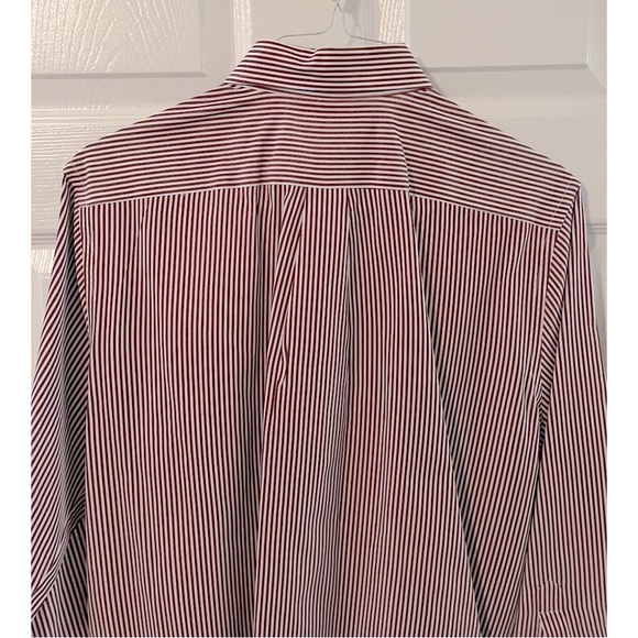 👔Croft & Barrow brand Red & White Striped Long Sleeve Button Down Men’s Shirt👔 - Picture 5 of 7